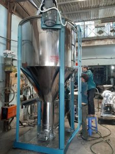 máy trộn keo hạt nhựa