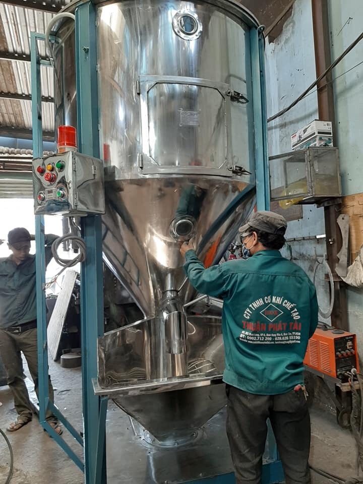 máy trộn nhựa công nghiệp