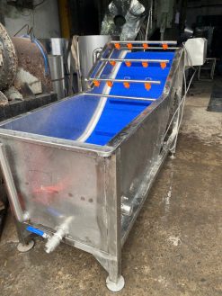 Băng tải rửa nông sản 300kg TPT59 9 z7845000606654 adc955fb99ef90d01fc4bb868af589d3